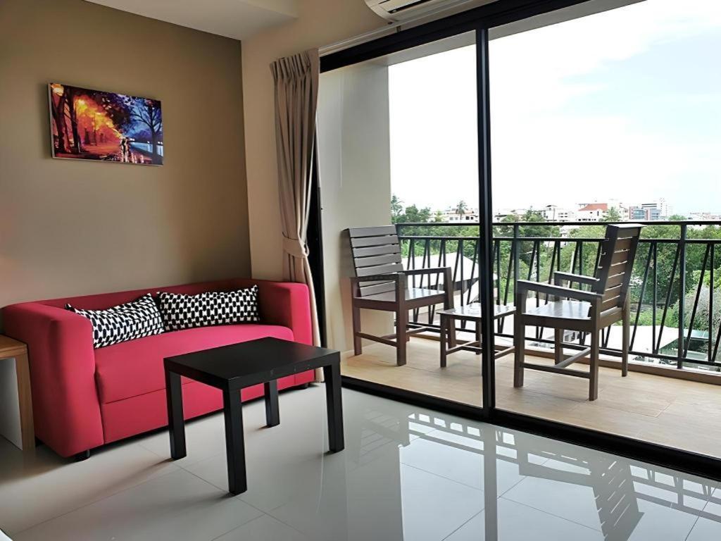 T5 Suites Pattaya Eksteriør bilde